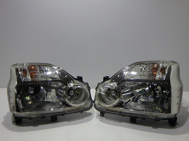 【中古】エクストレイル ヘッドライト左右 ハロゲン T31 NT31 前期 1785 J コーティング 比較的綺麗 251029068中古 車 パーツ 中古パーツ 中古部品 カスタム 即発送