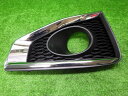 【中古】日産 E52 PNE52 エルグランド 右フォグカバー 62256 3GP0A 後期 250301076中古 車 パーツ 中古パーツ 中古部品 カスタム...