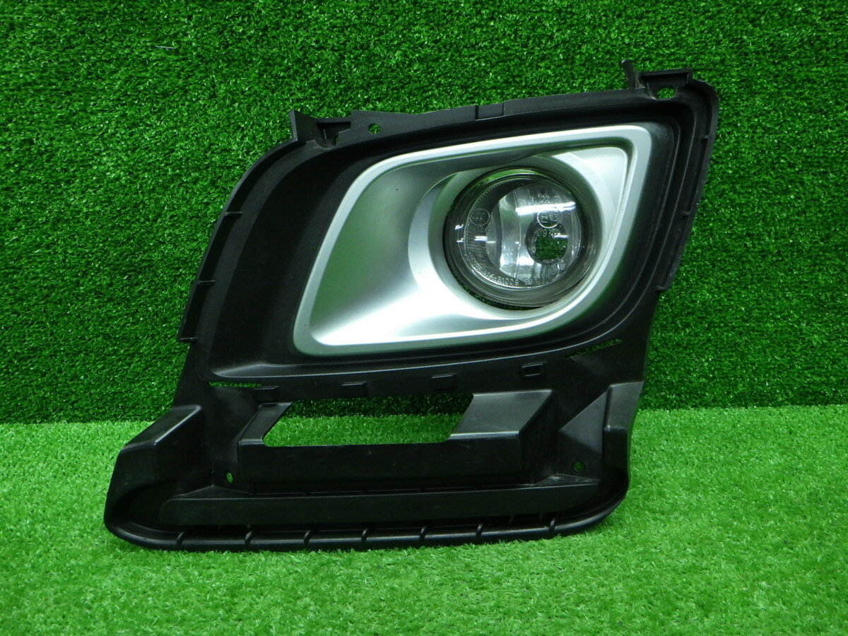 【中古】 マツダ LY3P MPV 左フォグランプ 181110068中古 車 パーツ 中古パーツ 中古部品 カスタム 即発送