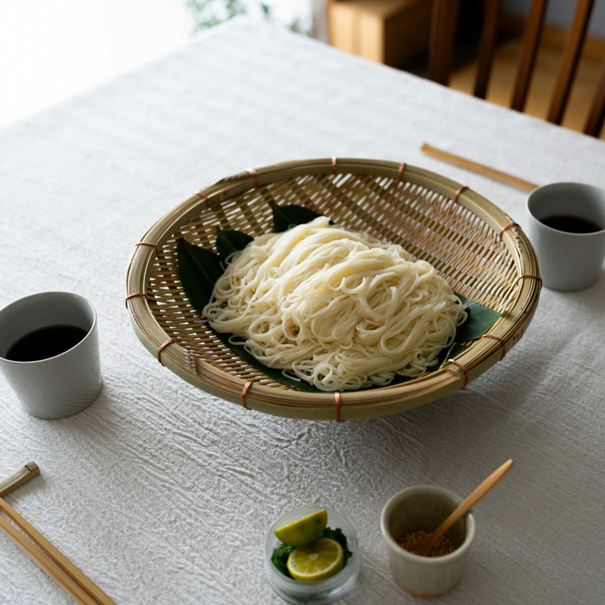 Rakuten - 竹製 丸ざる 水切りざる 九寸/尺/尺一寸/尺二寸 4サイズ 盛り皿 食卓 盛り付け 麺類 パン 果物 天然素材 手作り 愛知県 日本製