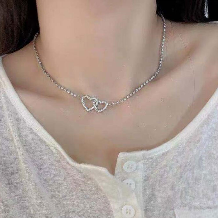 ネックレス 首飾り 韓国風 ハート シンプル シルバー 女性 レディース 華やか 上品 綺麗 可愛い 大人可愛い オシャレ