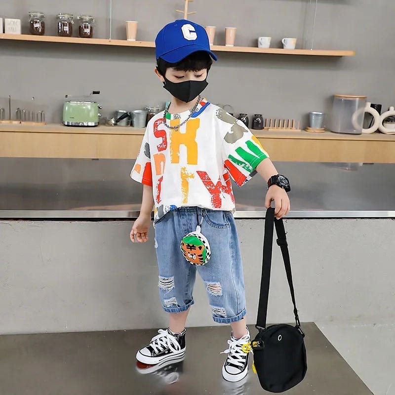 乐天商城 - キッズ 子供服 セットアップ 上下セット トップス+ショートパンツ 2点セット デニム 男の子 春夏 ゆったり 可愛い 半袖 英文字 KSFB067