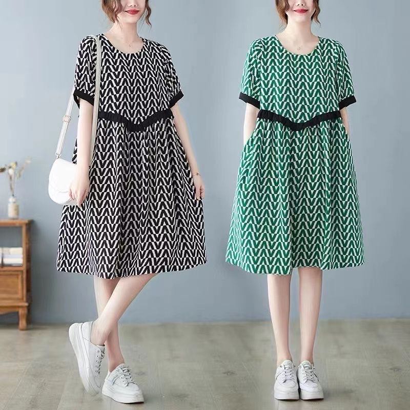 Rakuten - レディース ロングワンピース 夏 ゆったり 総柄 半袖 大きいサイズ LWEA090(2色M-4XL)