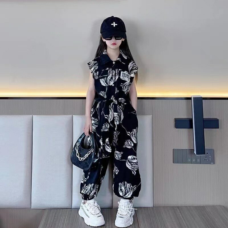 乐天商城 - キッズ 子供服 セットアップ 上下セット シャツ+パンツ 2点セット 夏 女の子 ジュニア 総柄シャツ 薄手 ノースリーブ パンツ 長パンツ 長ズボン ワイドパンツ おしゃれ 可愛い トップス ボトムス 涼しい カジュアル 誕生日 幼稚園 小学生 KSFC094(2色120-170)