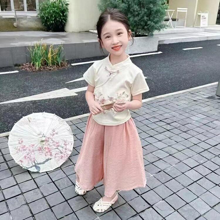 キッズ 子供服 セットアップ 上下セット Tシャツ+パンツ 2点セット 夏 女の子 ジュニア tシャツ 薄手 ..