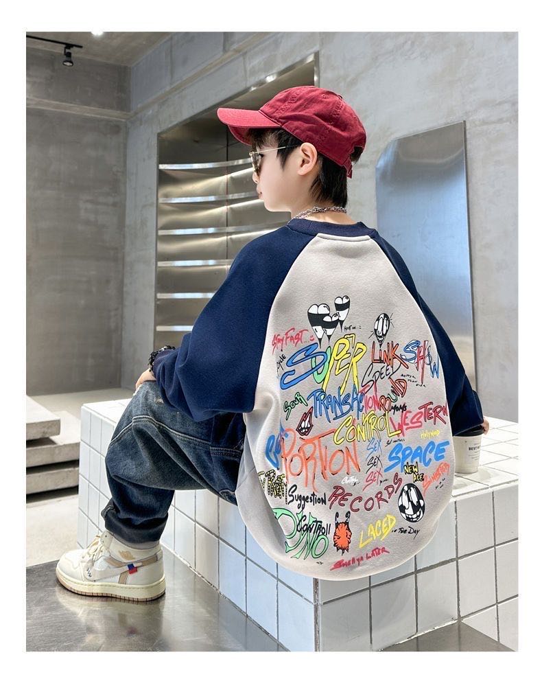 乐天商城 - トレーナー トップス パーカー スウェット キッズトレーナー キッズスウェット キッズスエット ラグラン袖 キッズトップス 男の子トレーナー キッズ 子供服 カジュアル 男の子 秋 キッズ服 子供服 ゆったり 可愛い ジュニア 丸首 長袖 120 130 140 150 160 KUFB029