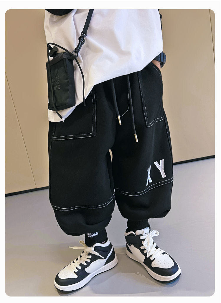 乐天商城 - スウェットパンツ パンツ 男の子 ズボン キッズパンツ ロングパンツ 長ズボン 子供服 子ども服 こども服 春秋 ジュニア キッズ服 スポーツウェア ゆったり KTFB064