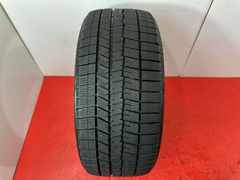 【中古】◆ダンロップ WINTER MAXX WM03◆ 225/40R18 88Q 8.5分山 2021年製 1本 スタッドレス 【秋田発 送料無料】 DUNLOP ウインターマックス 18インチ 中古タイヤ AKT-A0223