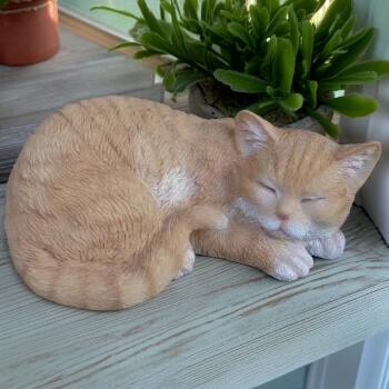 樂天商城 - 猫の置物 茶トラ猫 居眠り猫 6119H キャット ガーデンオブジェ CAT 動物 オーナメント ネコ 雑貨 ガーデン オブジェ ガーデニング インテリア マスコット アニマル リアル ディスプレィ アニマルオブジェ