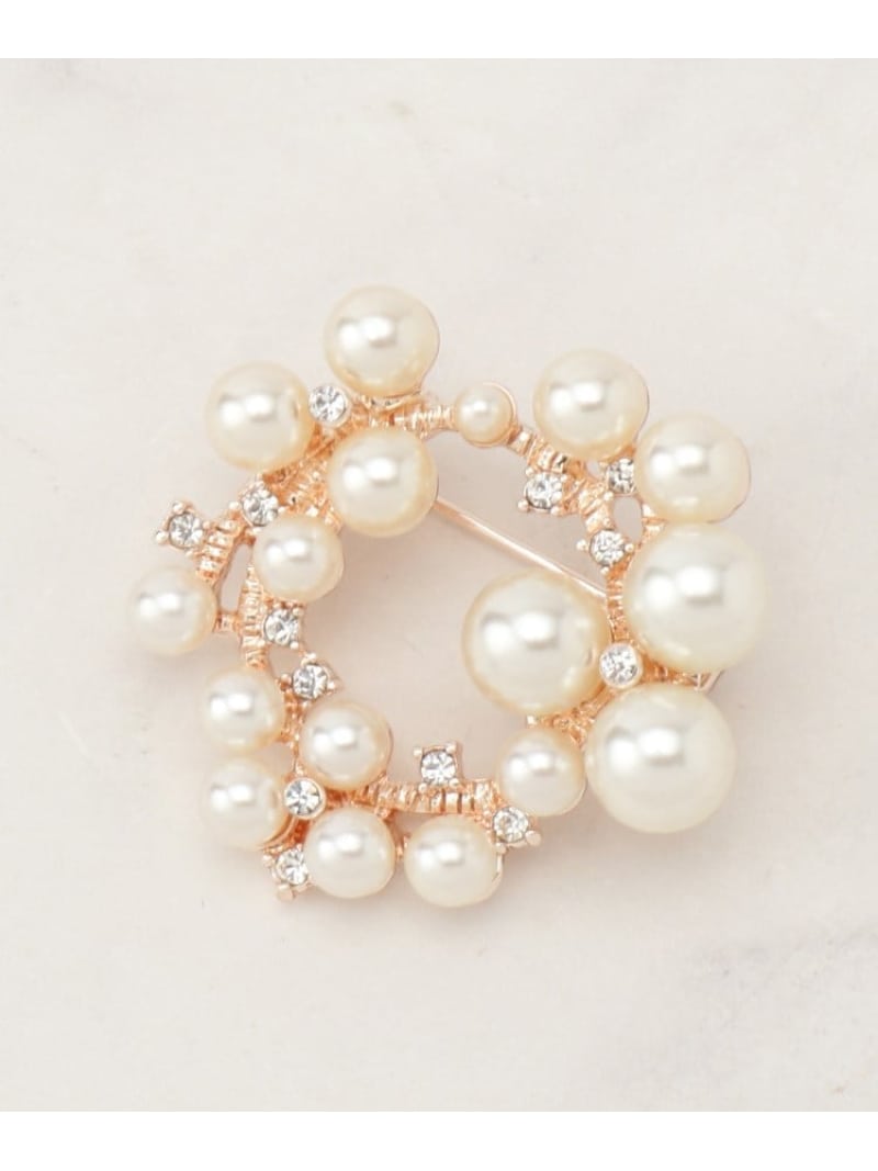 ラウンドパール調ブローチ grove グローブ アクセサリー・腕時計 ブローチ・コサージュ・バッジ シルバー ゴールド【先行予約】*[Rakuten Fashion]