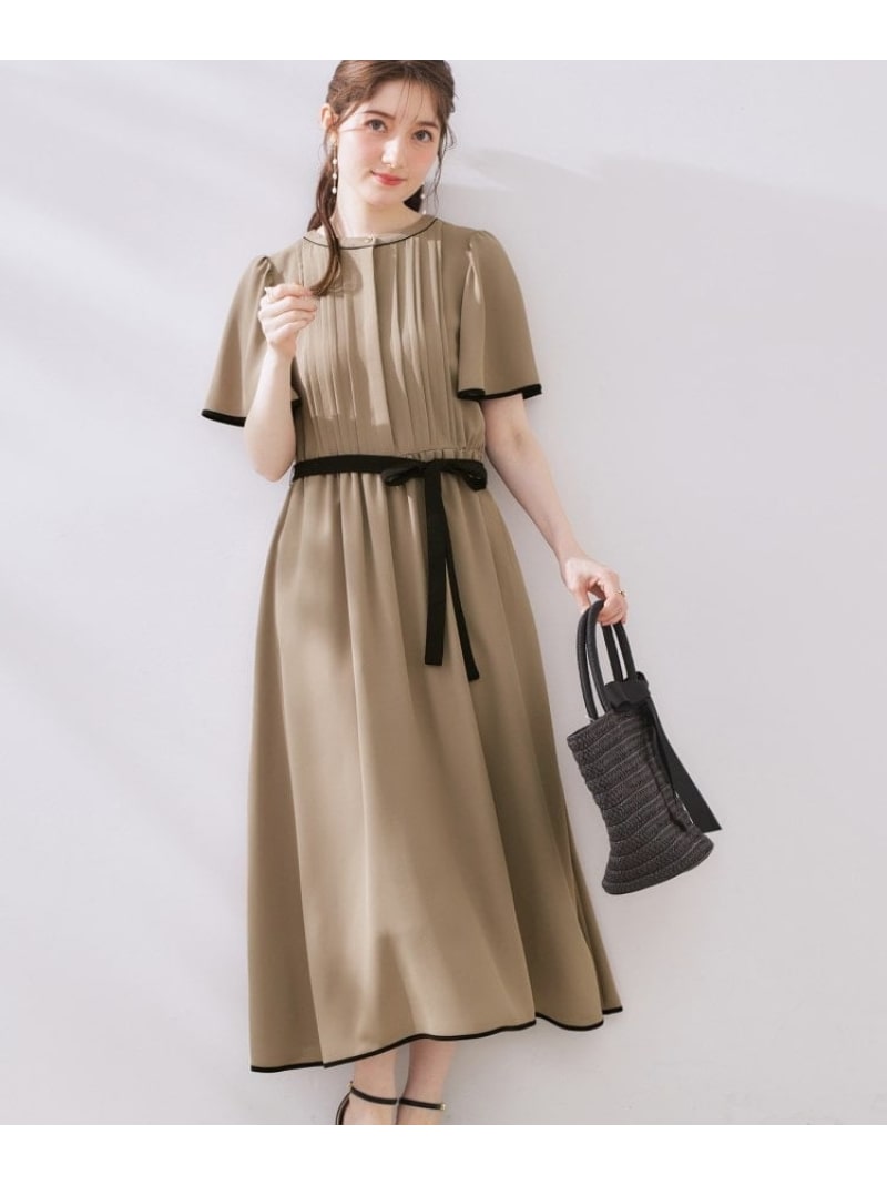 【配色・きれいめ・通勤】タックプリーツ配色ワンピース Couture Brooch クチュールブローチ ワンピース・ドレス その他のワンピース・ドレス ネイビー ベージュ【送料無料】[Rakuten Fashion]のサムネイル