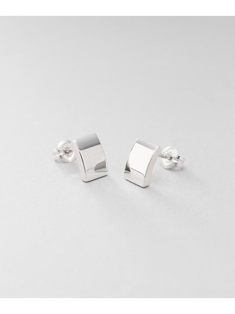 シルバー シールドシェイプ スタッドピアス COCOSHNIK ONKITSCH ココシュニック アクセサリー・腕時計 ..