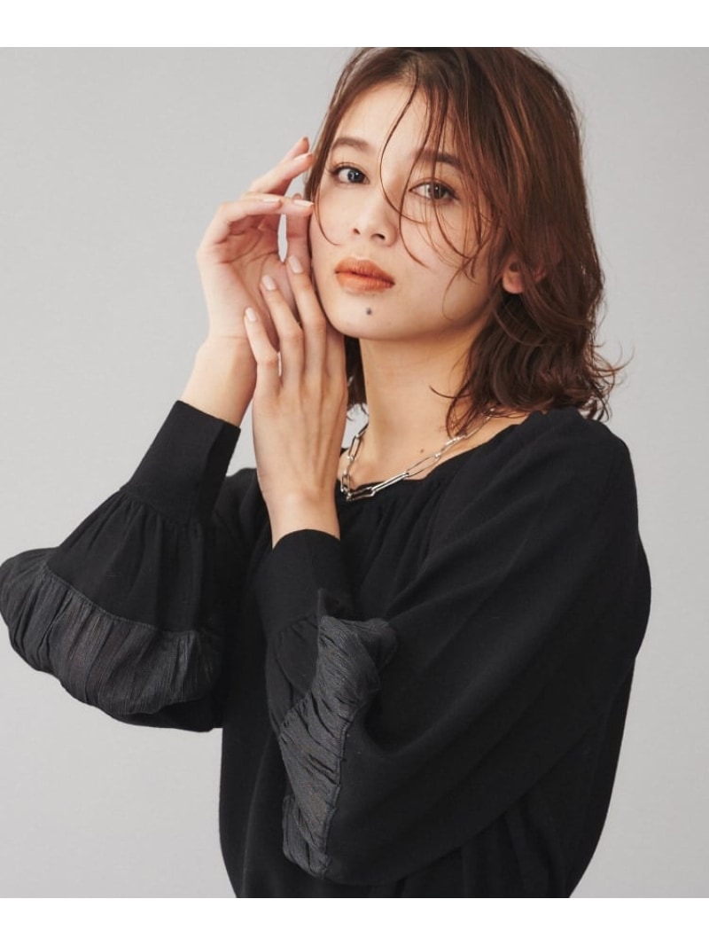 ne5877-01_7.jpg?_ex=400x537&s=