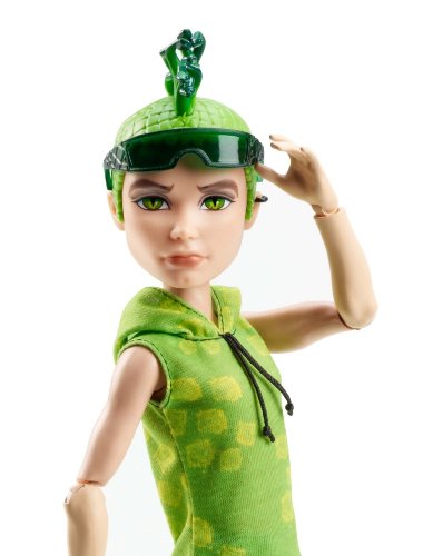 ワールドセレクトショップのMonster High モンスターハイ Basic Travel Deuce Gorgon Doll 人形 ドール｜アングル2