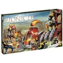 【商品名】レゴ 8759 BIONICLE Battle of Metru Nui バイオニクル メトゥル・ヌイの戦い 【カテゴリー】ホビー:ブロック【商品説明】Most of the Lego Bionicle series of toys are pretty basic affairs, composed of fewer than a hundred bricks and designed to build one very particular toy in a very particular way. This sprawling Bionicle set, however, is much more ambitious and should provide a lot more prolonged play value. It sports 856 pieces in all and allows you to build the enormous Coliseum where key battles between opposing forces take place along with the gigantic spider Kahgarak. 13 character figures are included, six from the Toa Hordika and seven from the evil Visorak. Giant spinners and catapults add to the fun. As always with Lego, there are detailed directions and the bricks are infinitely adaptable to other sets?Includes mini Toa Hordika and mini Visorak figures ?Consists of 885 pieces ?For ages 7 and above ?Measures 22.68" x 4.49" x 15.12"