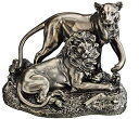 Design Toscano Lion and Lioness: Pride of Place Animal Statue