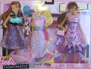 【商品名】Barbie バービーファッショニスタシマーリングファッション3ファッションアワード衣装（2011）Barbie Fashionistas SHIMMERING FASHIONS 3 FASHION AWARD Outfits (2011)【商品説明】・Barbie Fashionistas Fashions is a 2011 Mattel production. ・CONTENTS: Dress w/empire waist & shimmery blue top w/ribbon "sash" & bow under bust & pink & blue tones pattern skirt w/pink tulle edging at hem, a pink Strapless Sheath Gown w/glittery silver pattern on front skirt & shimmery tulle "fish tail" at bottom back, a silver/gray plastic Belt, a silver/gray plastic Necklace, a shimmery hot pink Dress w/ruffle hemline & glittery pink tulle at neckline, a pink Purse, a pair of ・Fashions fit most Barbie & other 11.5" fashion size dolls; dolls NOT included. ・For Ages 3+ Years. All the provided details are to the best of my ability & may not be exact; colors, styles, sizes & details may vary. ・For Box Condition - Email Seller for Details.