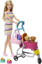 Barbie バービー散歩 'n遊びの子犬が金髪のバービー人形（11.5インチ）、2匹の子犬、ペットベビーカー、アクセサリー、3-7歳の贈り物でプレイセットをプレイし