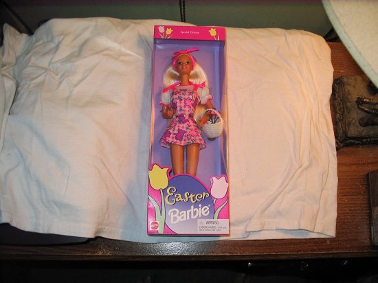 Barbie バービー Easter Doll Special Edition（1996）by Missing