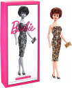 【商品名】Barbie バービー1961ブラウンテットバブルカットバービー人形Barbie 1961 Brownette Bubble Cut Barbie Doll【商品説明】・What you see as ‘just playing Barbie’ today, is actually preparing her for her future. Barbie encourages imagination, expression and discovery through play. ・Barbie 1961 Brownette Bubble Cut Barbie Doll ・Adult ・Why does this product have 'reduced packaging'? We’ve worked hard to reduce unnecessary air and materials in our new, durable packaging, minimising waste and emissions