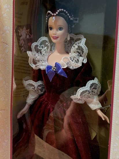 ワールドセレクトショップのBarbie バービー 16536 1996 Hallmark Sentimental Valentine 2番目のシリーズ｜アングル3