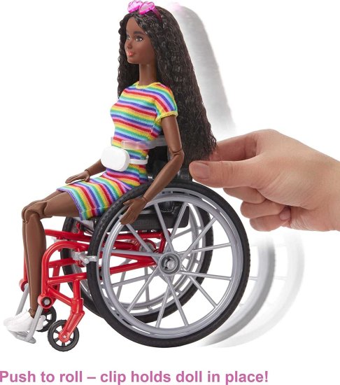ワールドセレクトショップのBarbie バービーファッショニスタドール＃166車椅子と圧着したブルネットの髪の毛屋根の縞模様のドレス、白いスニーカー、サングラス、ファニーパック、おもち｜アングル3