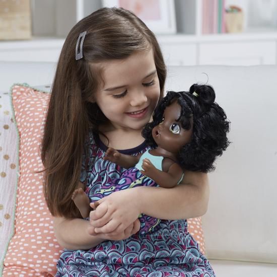 ワールドセレクトショップのBaby alive ベビーアライブ 赤ちゃん 人形 スナッキングヌードル ベビードール｜アングル3