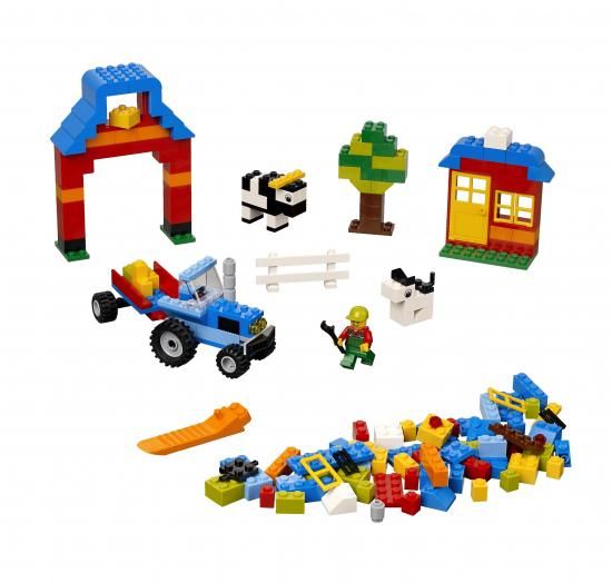 ワールドセレクトショップのLEGO レゴ 4626 Bricks and More Brick Box 4654135｜アングル2