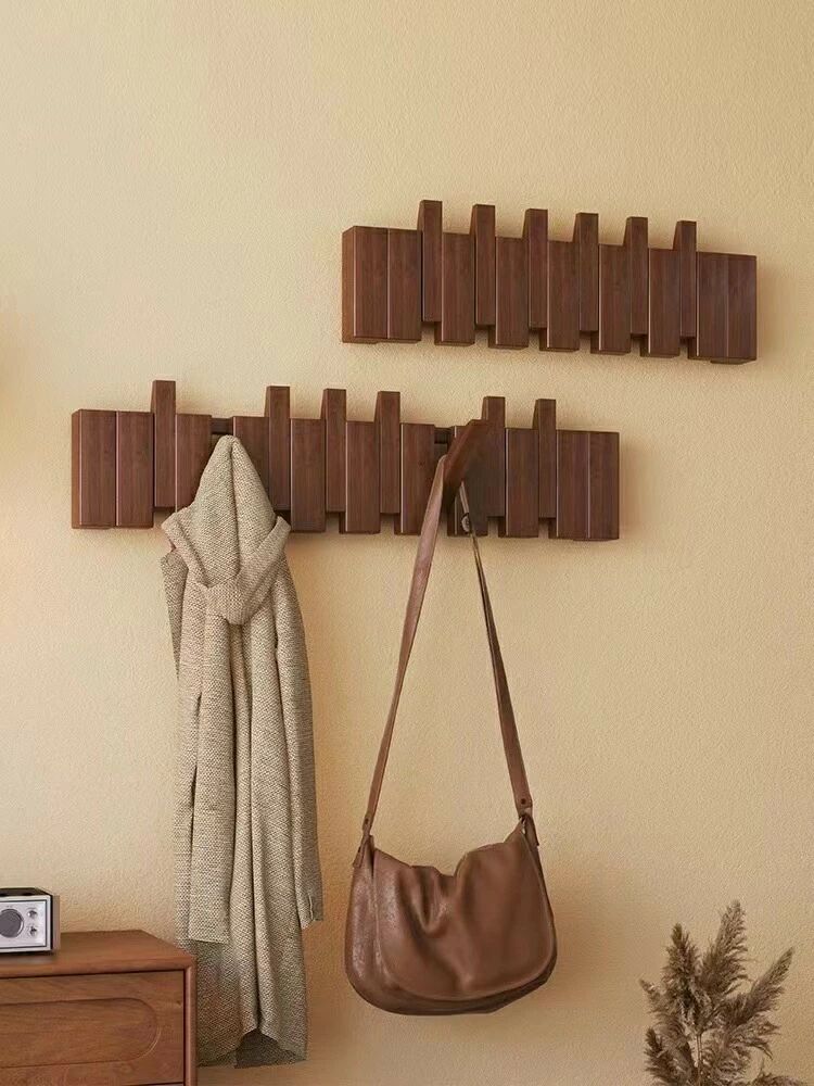 ハンガー 洋服掛け 12連 壁掛け式 壁掛け 壁掛けハンガー スリム コートハンガー 壁 狭い 8連 収納 北欧 6連 ファブラック 4連 おしやれ 木製 コンパクト 壁掛けフック 衣類収納 キッズ 洋服 おしゃれ 頑丈 簡単取付 ウォールハンガー 玄関収納 木 フック