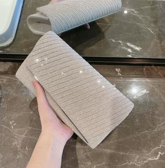 レディ エレガント フォーマル ボディバッグ クラッチバッグ フラップバッグ お呼ばれ 結婚式 チェーン..