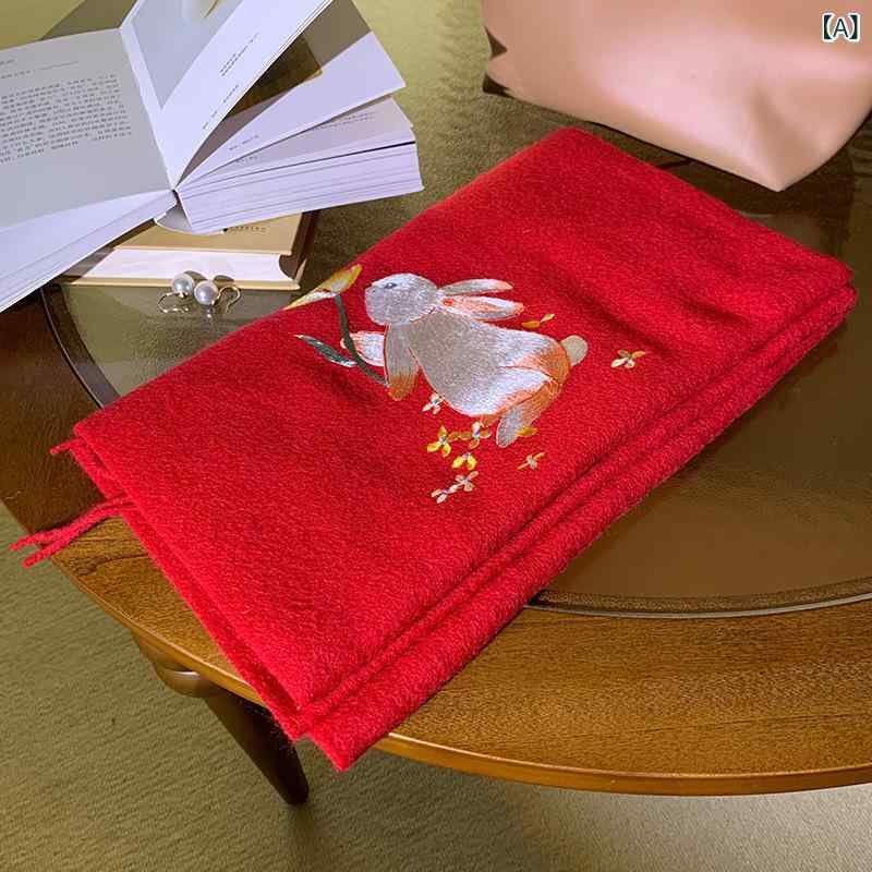 マフラー レディース ウール 秋冬 刺繍 花柄 ショール 暖かい ミドル丈 カジュアル 普段使い 暖か オリエンタル レトロ 植物モチーフ 合わせやすい 軽やか ソフト 巻き方自由 ギフト向き