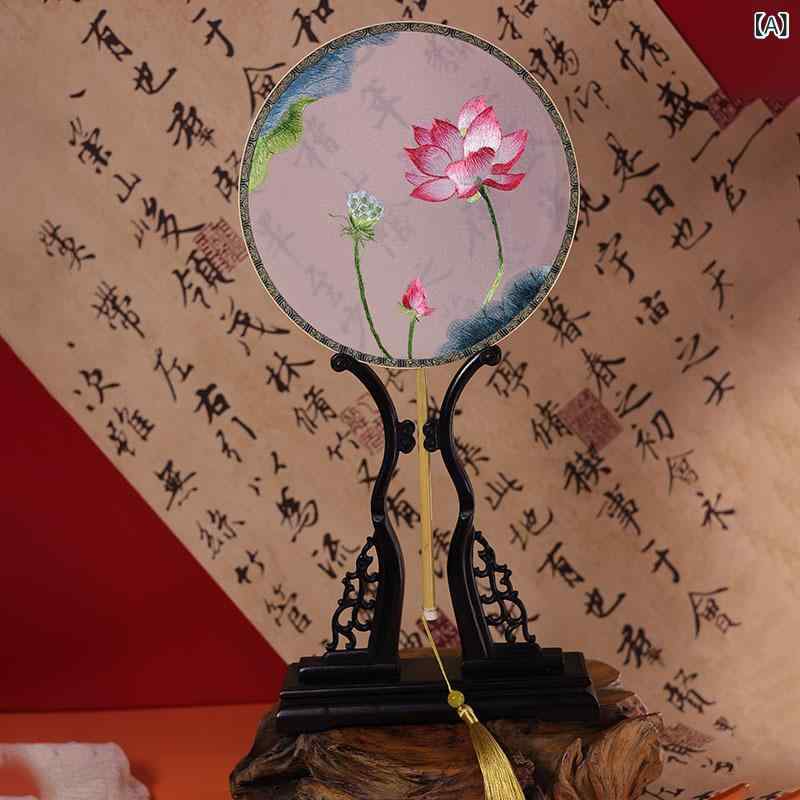 団扇 うちわ 扇子 刺繍 両面 漢服風 古風 中国風 布 竹骨 円形 丸型 夏 幽蘭柄 蝴蝶柄 煙雨江南柄 かわいい 高級感 おしゃれ 伝統工芸 ファッション アクセサリー 普段使い