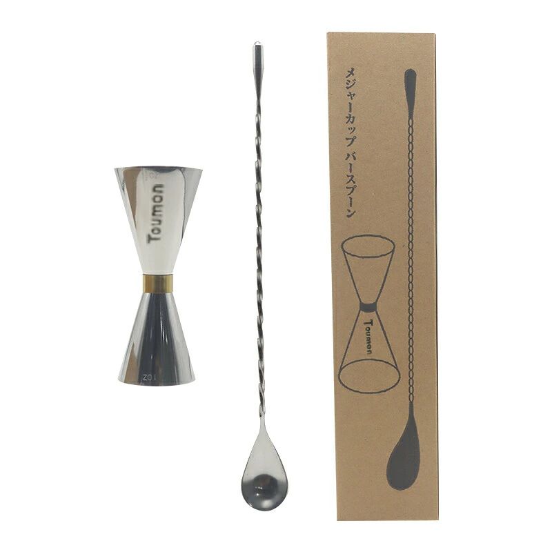 【商品説明】【完璧なセット】必須のカクテルシェーカーアクセサリー2個、30ml / 45mlジガーx 1、バースプーン×1。プロのバーテンダーでも自家製のファンでも、最も基本的で不可欠なバーテンダーツールセットです。【ジガーカップ】小さなヘッドカップは30mlで満たされ、内部の目盛りは10ml、20mlです；大きなカップは45mlで満たされ、内部スケールは15ml、30mlです。明確で正確な目盛，正確な測定が保証されます。滑らかで手を切ることはありません。初心者でも快適に使えます。【バースプーン】バースプーンの長さは30cmで、一般的なバースプーンのフォークにあたる部分に、しずく状のデコレーションが施されています。飲み物をかき混ぜるのにとても適しています。バースプーンのひねりが握りやすく，適度な重量バランスで安定してカクテルを混ぜることができます。【高品質のステンレス製】防錆ジガーとバースプーンは高品質の18/8ステンレス鋼でできており。健康、無毒、耐久性、無臭の食品グレードの素材を採用しています。長年の商用使用に耐えることができます。そしてそれは食器洗い機できれいにすることができます。【保証】バーテンダーも使用するプロ仕様のカクテルシェーカーです。バー等での業務用はもちろん、ご家庭用でもお使いいただけます。ご購入後のご不明点等がございましたら、ご遠慮なくお問い合わせください。購入店にご連絡いただければスタッフが迅速に対応いたします。