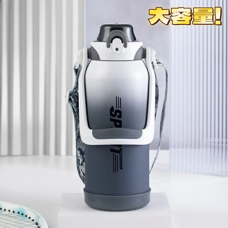 水筒 大容量 2リットル 2L 1.5L 保冷 保温 真空断熱スポーツジャグ ワンタッチオープン ストロー付き 直飲み ステンレスボトル スポーツドリンクOK ショルダーストラップ ハンドル付き 持ち運び 洗いやすい キャンプ