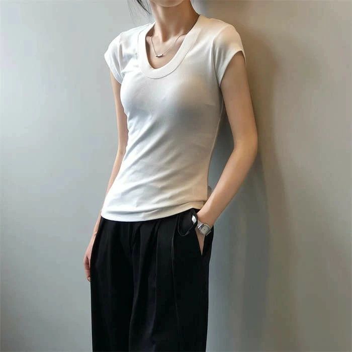 tシャツ レディース 半袖 夏 uネック カジュアル 無地 ショート丈 トップス カットソー インナー プルオーバー 大人 夏 きれいめ お洒落 細見え 体型カバー オフィス 通勤 シンプル 20代 30代 40代 50代 60代 ホワイト ベージュ コーヒー色 グレー ブラック M L worldteach-10006040 WORLD TEACH サンプル画像3