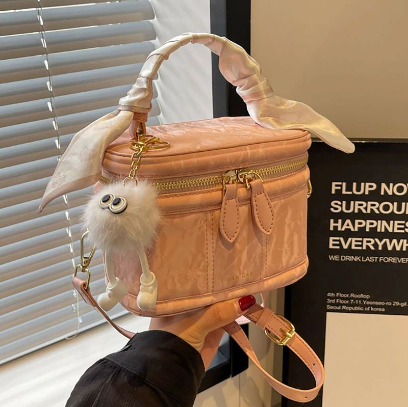 Handbag - レトロなファッションの新しいバッグです、小方包の女です、高級感があってニッチなデザインです、上質なPU素材を厳選しました、通勤用ショルダーバッグ、エレガントな女性用バッグです、適度な容量です、耐摩耗性に優れています、何にでも合う服、軽くて持ち運べます