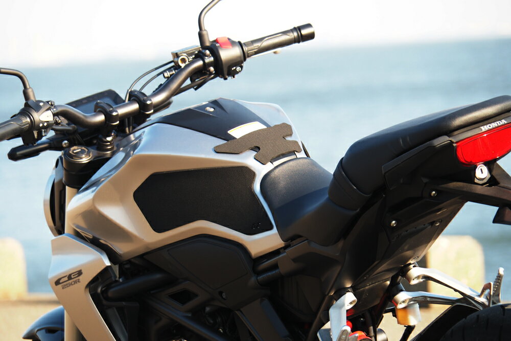 �� 1ǯ�ݾ��� ������ G2�ץ��ƥ�����󥿥󥯥ѥå� CB250R���� ���ɥ��������� ���㤤ʪ�ޥ饽�� ����