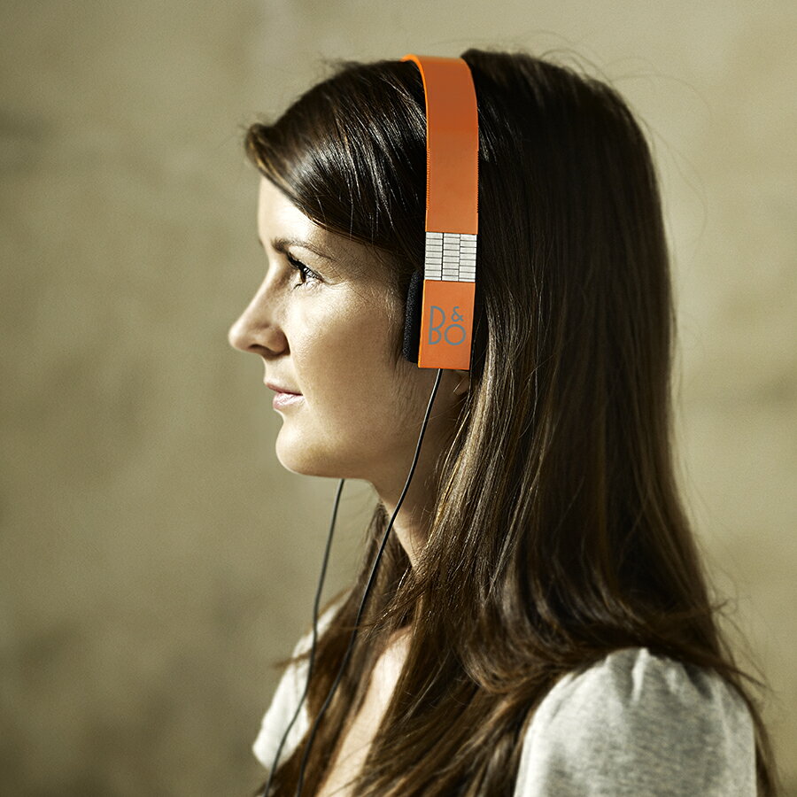 Bang & Olufsen Form 2 　Orange