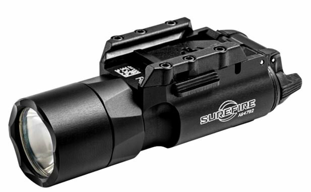 SUREFIRE　X300　ULTRA ウェポンライト