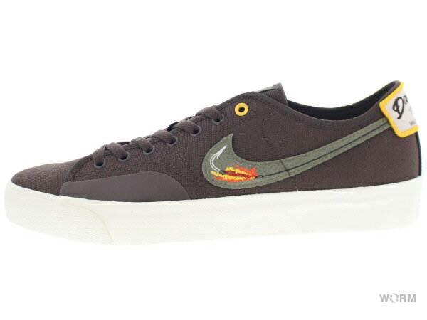 NIKESBBLZRCOURTDV...