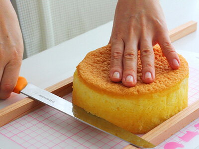 【 スポンジケーキ プレーン 冷凍 15cm 】ケーキ　ホールケーキ 手作りケーキ