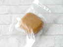 こちらの商品は1袋単位での販売となります。［規格］200g 解凍してそのまま使用できる冷凍クッキー生地です。生地を伸ばして好きな形に型抜きをし焼成するだけで本格的なクッキーが出来上がります。国産小麦とバターを使用した生地自体の香りと味を楽しめる甘さ控えめのクッキー生地です。お好みで甘さを調整して使用することも可能です。原材料名：小麦粉(アメリカ他)・バター(日本)・砂糖(タイ、南アフリカ、日本他)・キャラメルソース(日本)・食塩(日本)・着色料(カラメル、クチナシ)・香料