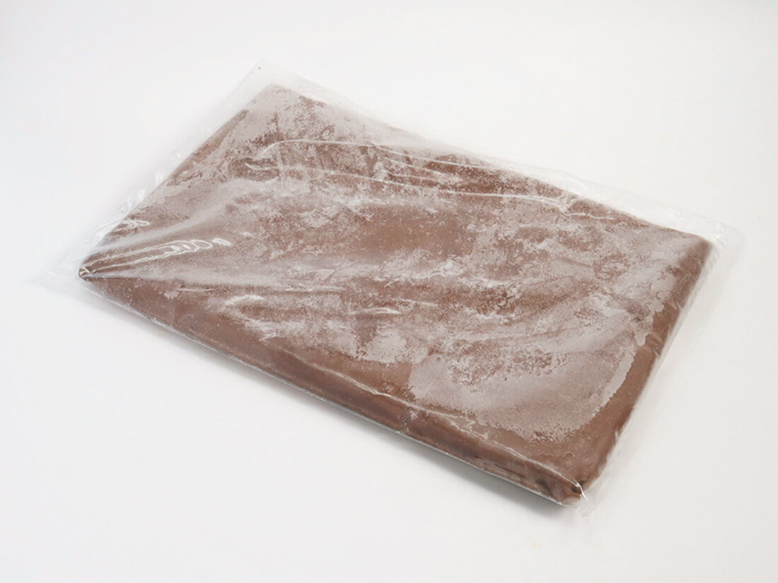 冷凍　米粉スポンジシート チョコ