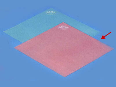 【 ハニークレープ包装紙 (ピンク) 】 ラッピング用品 ラッピング 包装 ギフトラッピング プレゼント 贈り物 消耗品 おしゃれ かわいい 業務用