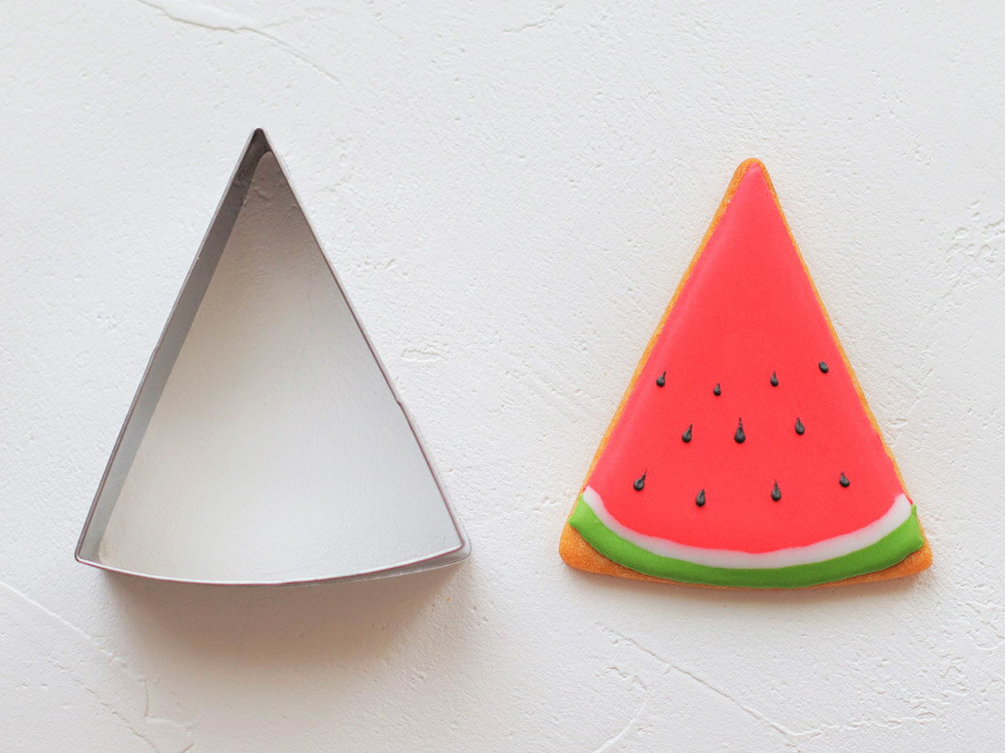 cotta マリンクッキー型 三角スイカ クッキー型 型抜き 抜き型 抜型 クッキーカッター お菓子作り 菓子道具 手作り 製菓道具 おしゃれ かわいい 可愛い ビスケット ケーキ カフェ グッズ スイーツ バースデー 誕生日 アイシングのサムネイル