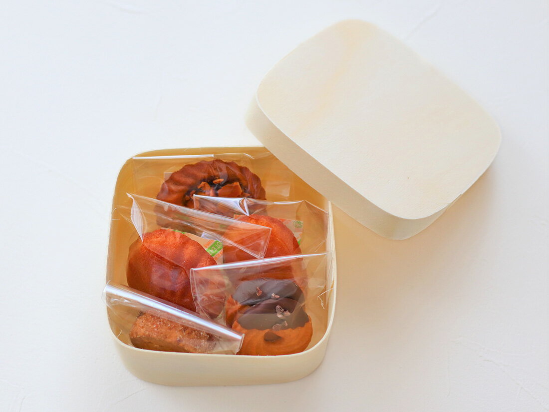 �������ե�Ȣ �ͳ� 100��100