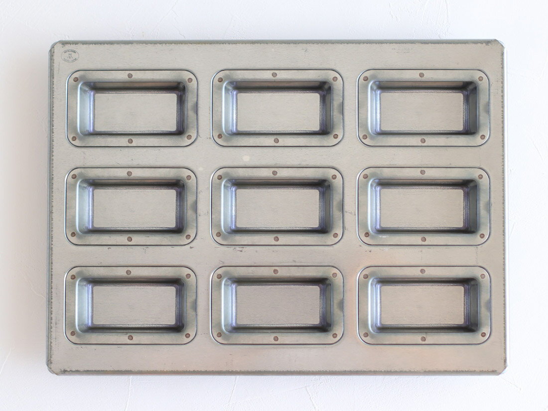 松永製作所 シルバースリムフィナンシェ天板 9Pのサムネイル