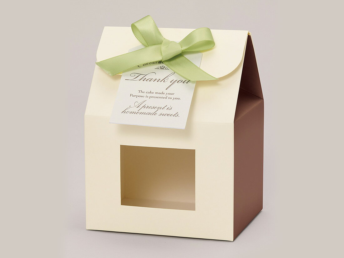 こちらは、少量でお求めの方向けの【少量販売】商品です。多くお求めの方は同一商品の通常販売コードよりお求めいただくほうがお買い得となっておりますのでご確認ください。1購入あたりの内容量 ： 1枚［規格］100×80×H125mm［素材］紙、リボン［機能・特徴］シンプルなクラフトペーパーシリーズ。タグリボン付きなので簡単にラッピングが完成。焼き菓子が4〜5個入ります。［外寸］100×80×H125mm