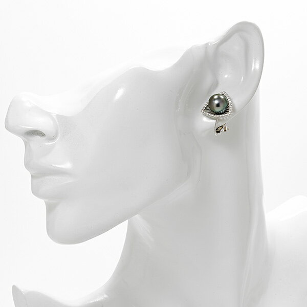 タヒチ黒蝶真珠 ダイヤモンド イヤリング -Triangle- 9mmUP AAB グリーン系 K18WG 0.30ct×2 [高品質 LUXE-リュクス] [n6](黒真珠 ダイヤ 大人リッチ フォーマル 記念日 真珠婚 プレゼント)