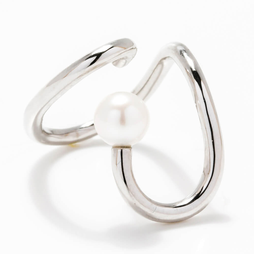 《enSTYLE》[片耳売り] 淡水真珠 イヤーカフ 6.0-6.5mm silver シルバー [n2]（パール ピアス イヤリング 本真珠 淡水パール トレンド 大人カジュアル フェミニン 重ねづけ ギフト プレゼント)のサムネイル
